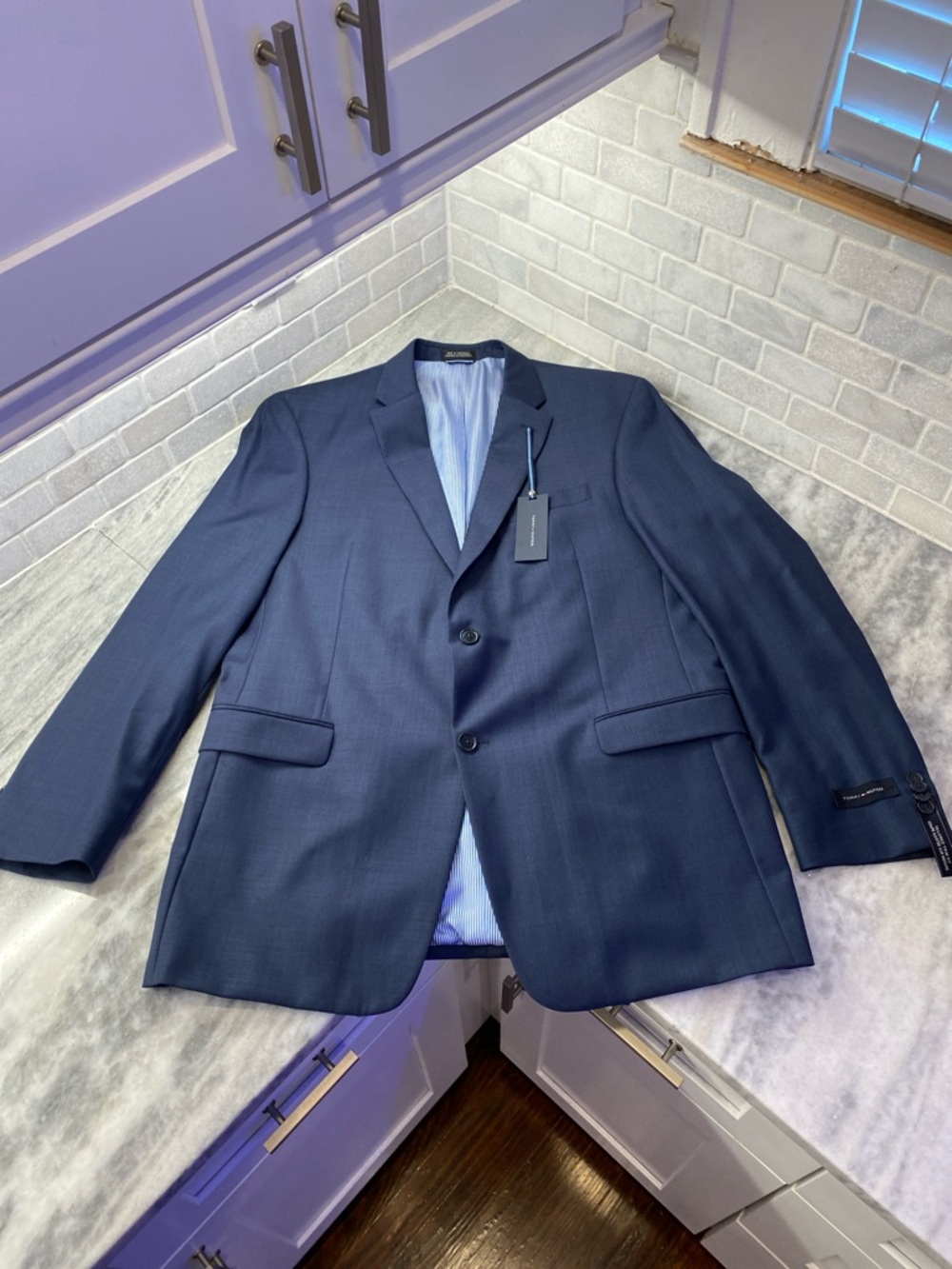 Tommy Hilfiger Men's Navy Blue Two-Button Sport Coat